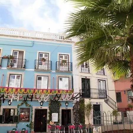 Apartment Duplex In Alfama - Go2lisbon