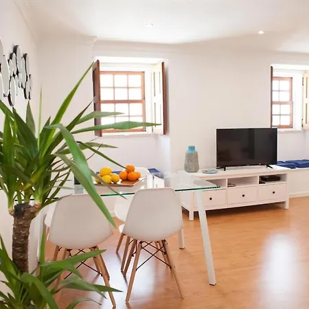Apartment Duplex In Alfama - Go2lisbon Lisbon