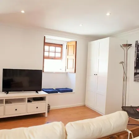 Duplex In Alfama - Go2lisbon Apartment Lisbon